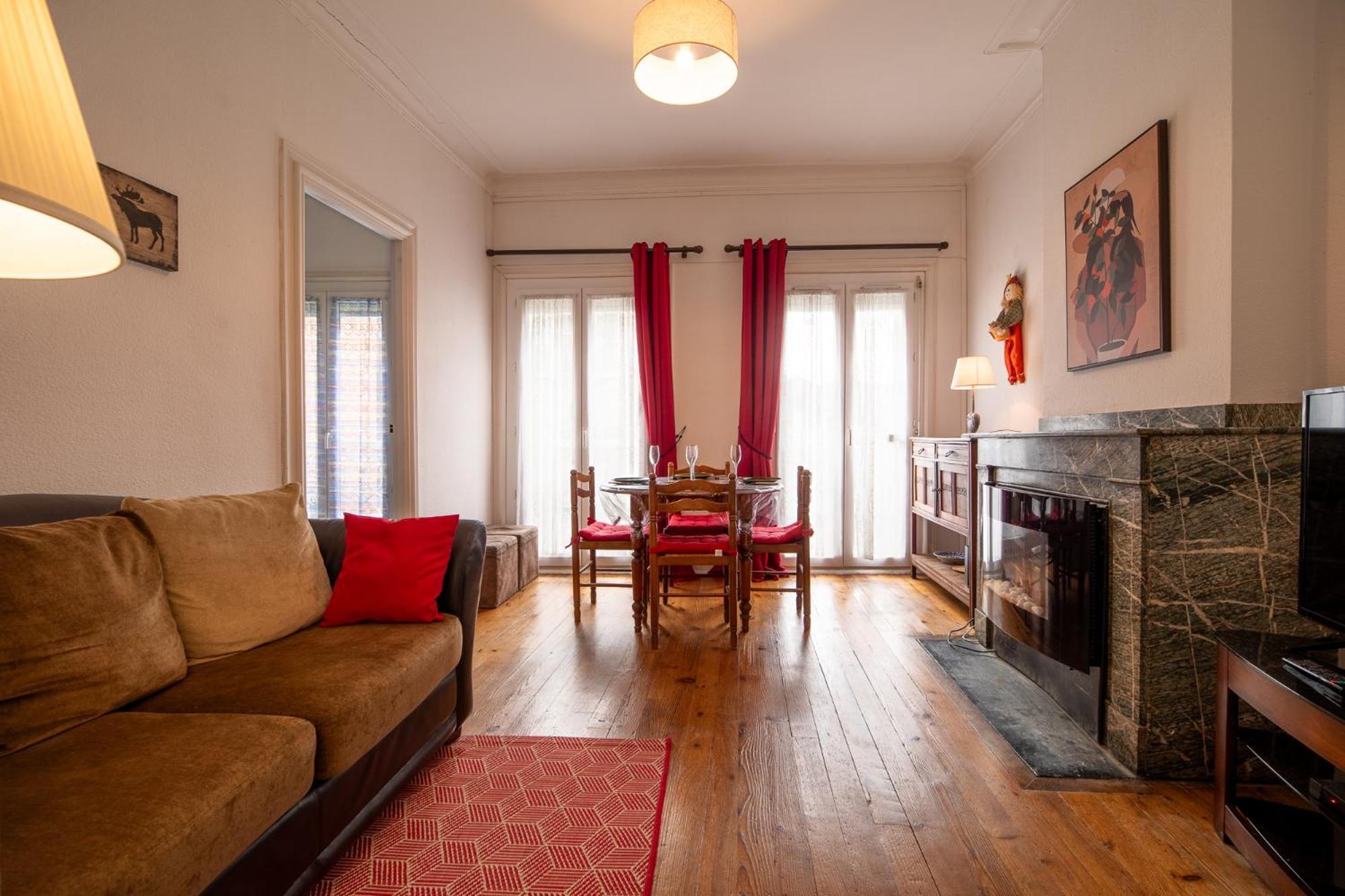 Apartmán Joli T2 Bagneres De Bigorre Centre Exteriér fotografie